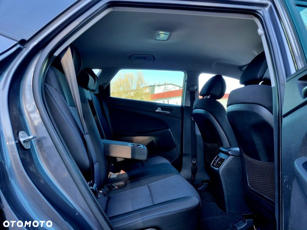 Hyundai Tucson blue 1.7 CRDi 2WD Style - 12