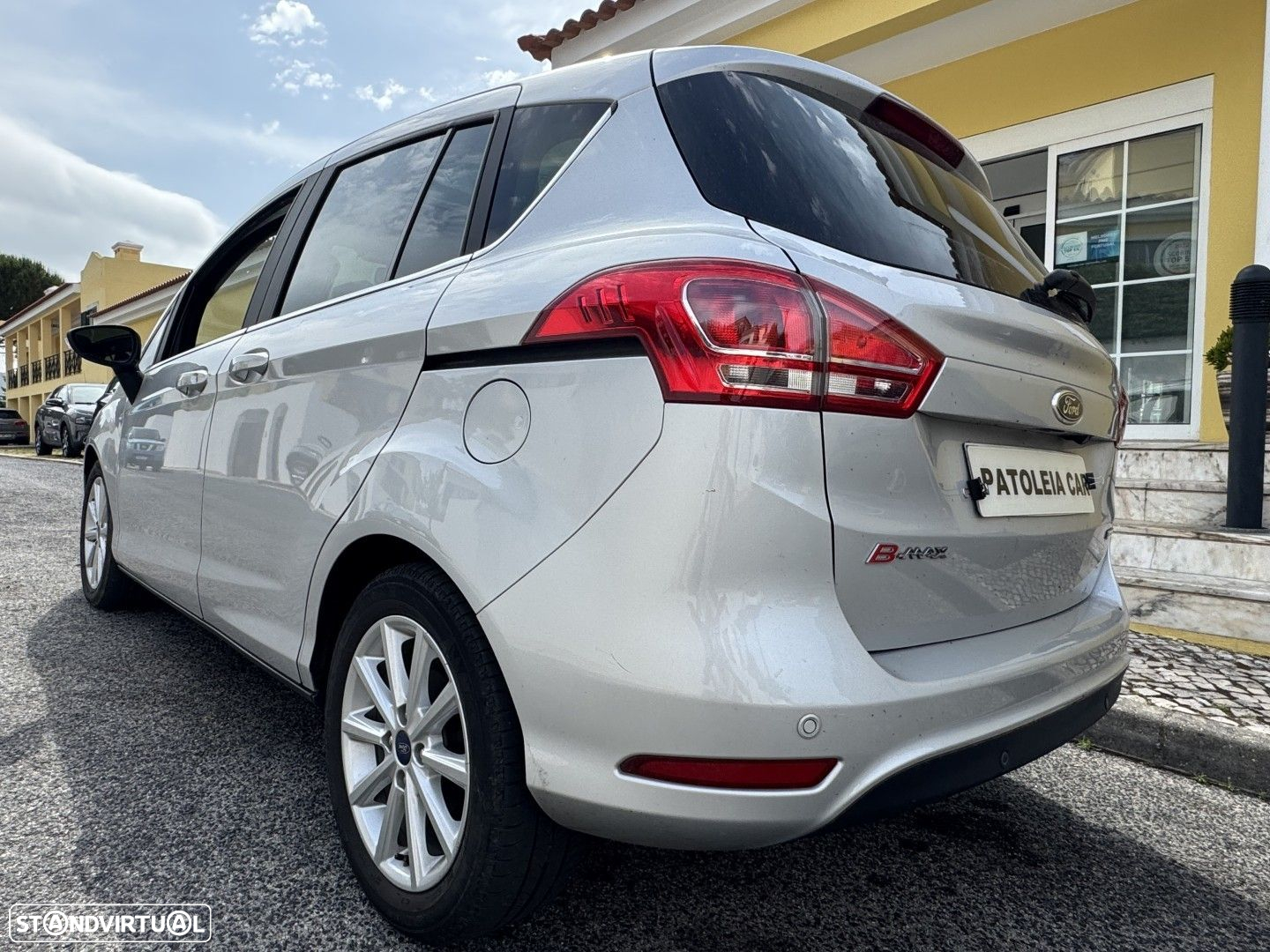 Ford B-Max 1.0 SCTi Titanium X - 2
