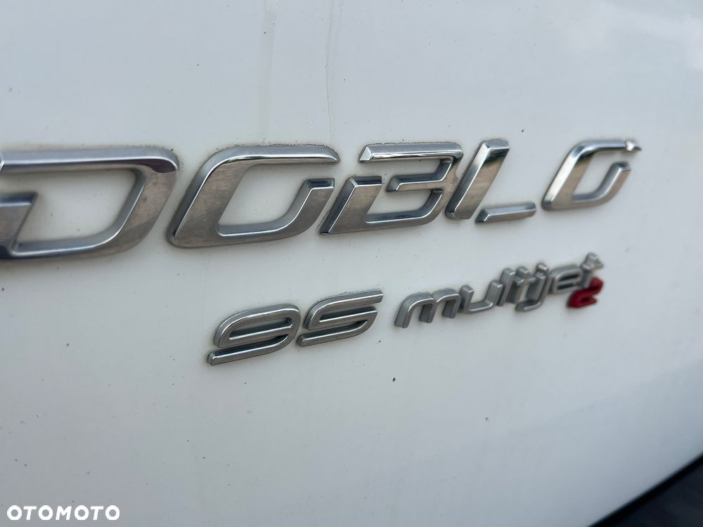 Fiat Doblo 1248/70 (517) - 19