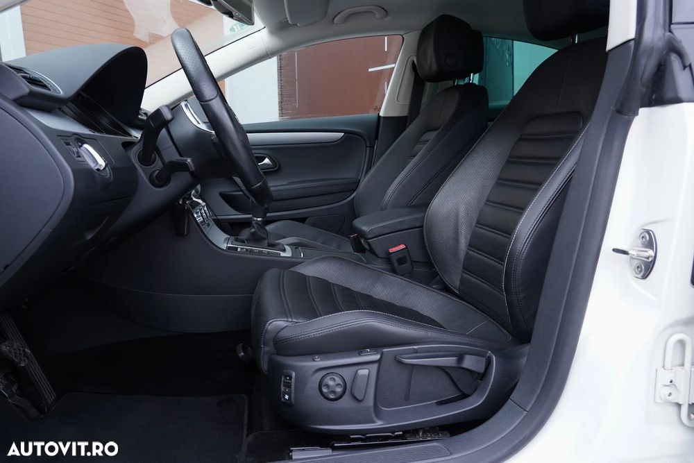 Volkswagen Passat CC 2.0 TDI BlueMotion Technology Exclusive - 9