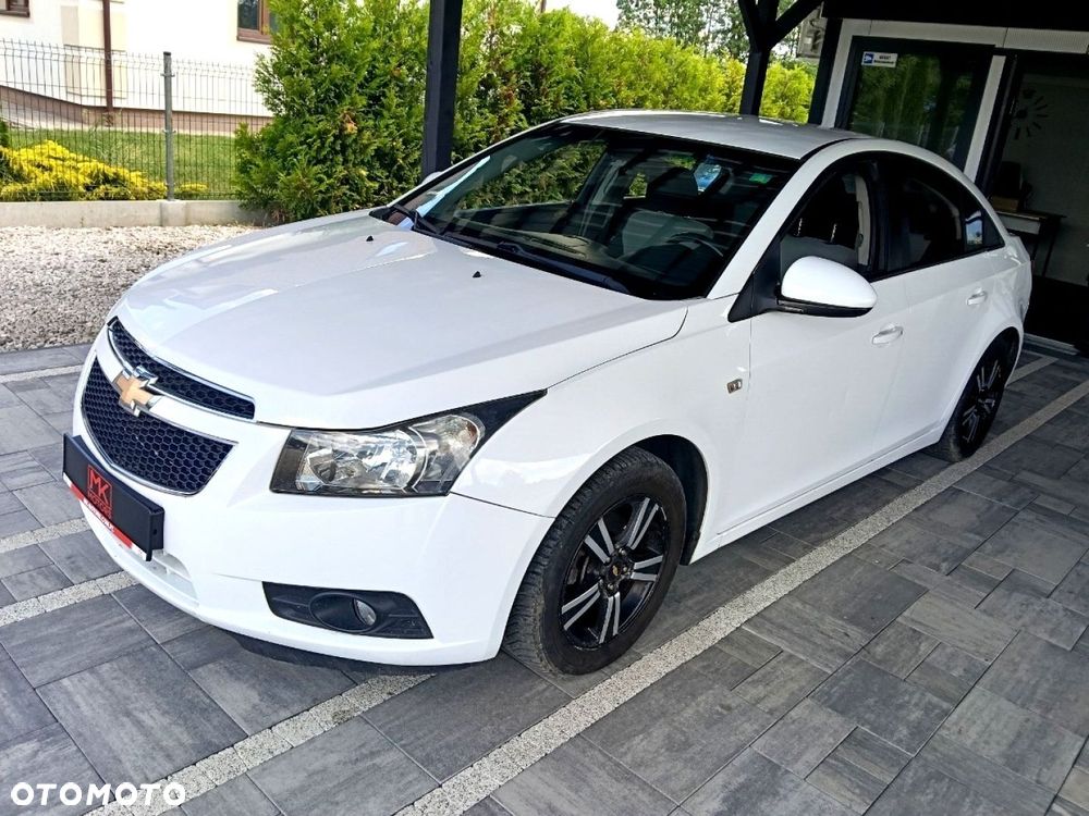 Chevrolet Cruze - 1