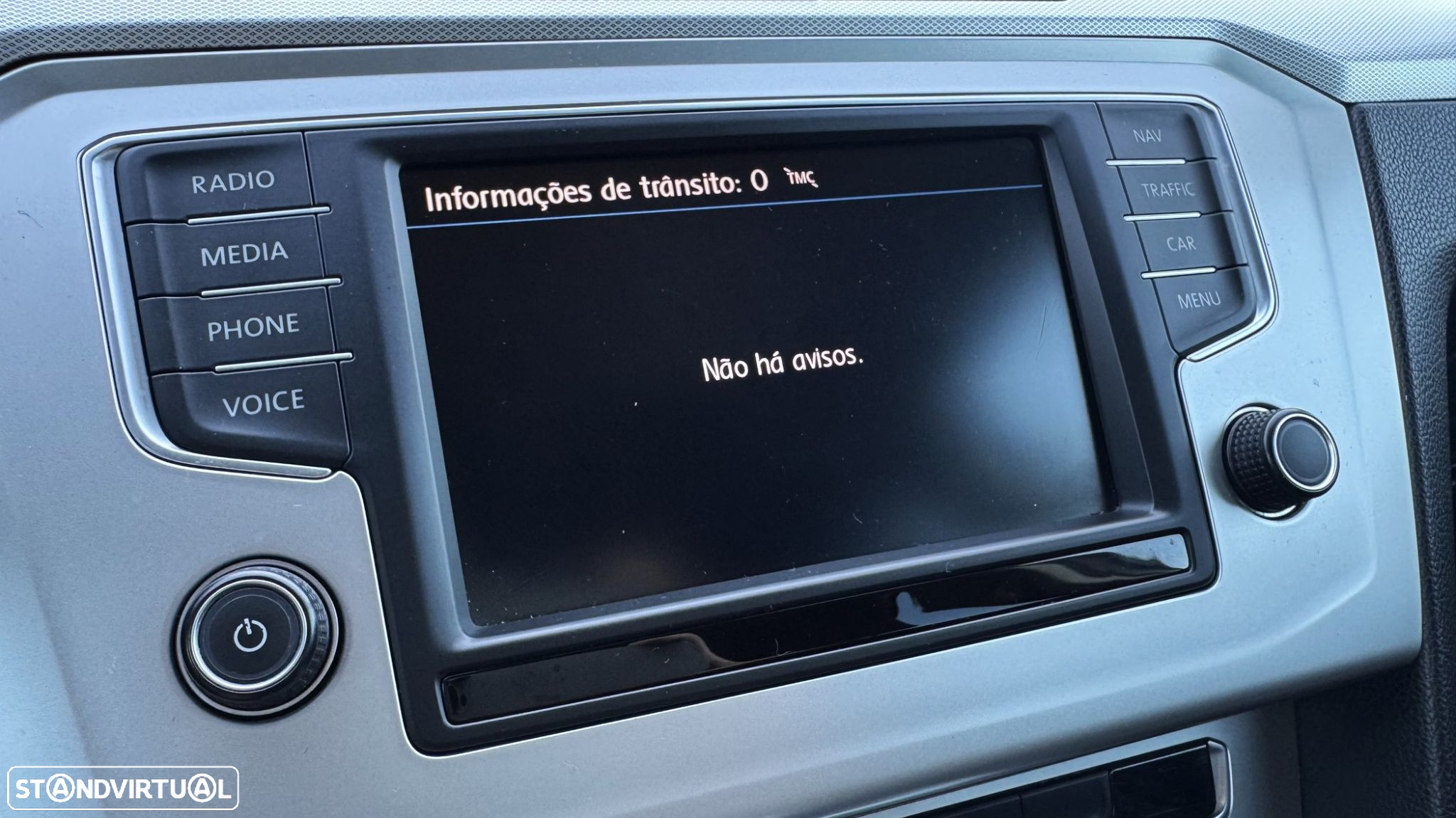 VW Passat 1.6 TDI Highline DSG - 19