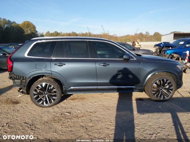 Volvo XC 90 - 8