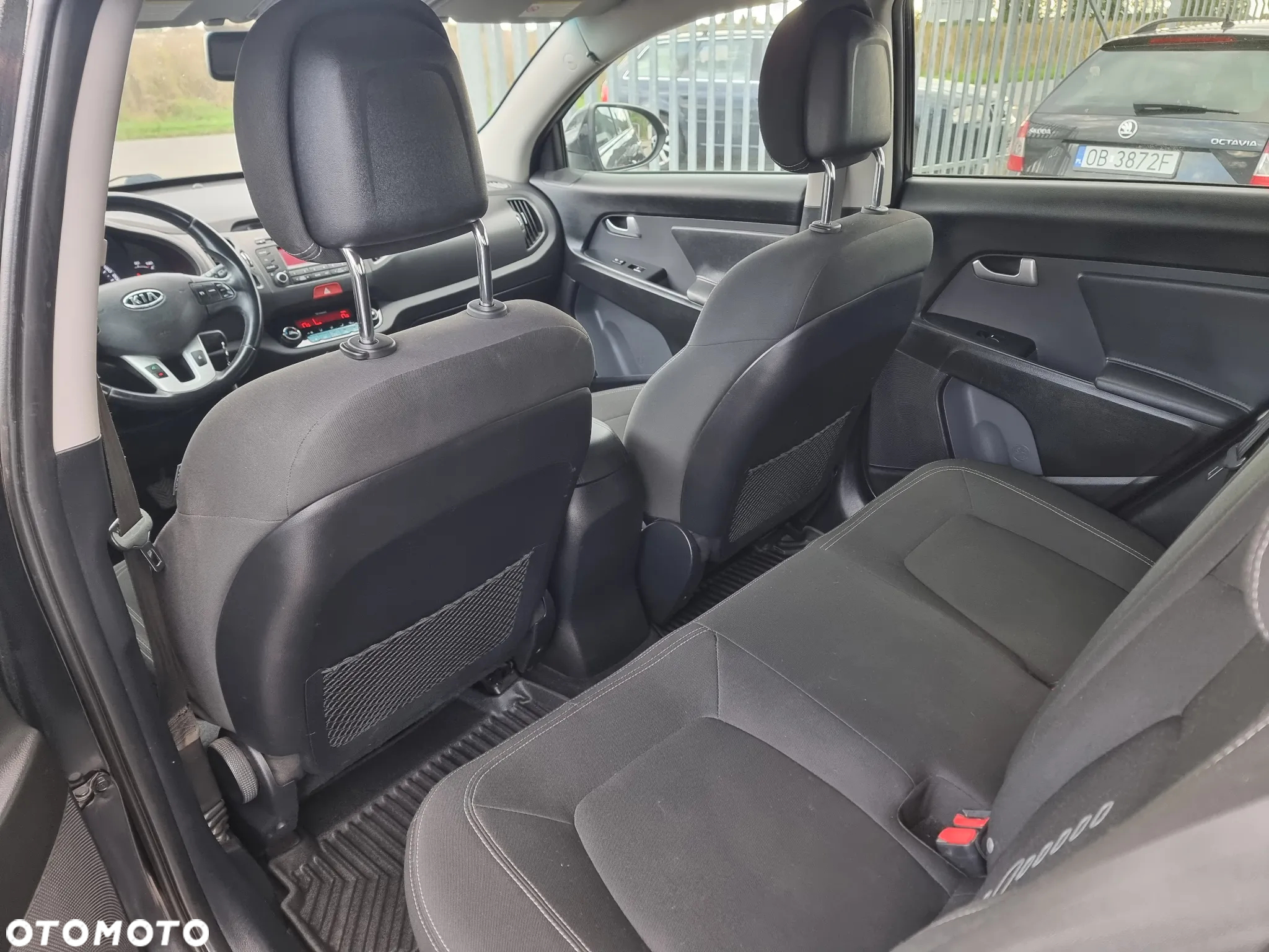 Kia Sportage 2.0 CRDI 2WD Attract - 11