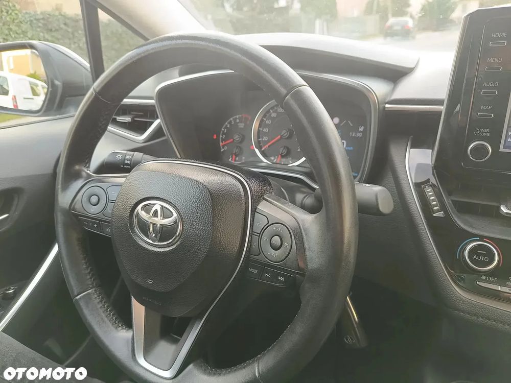 Toyota Corolla 1.6 Comfort - 19