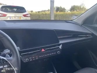 Kia Niro 1.6 GDi HEV Tech - 6