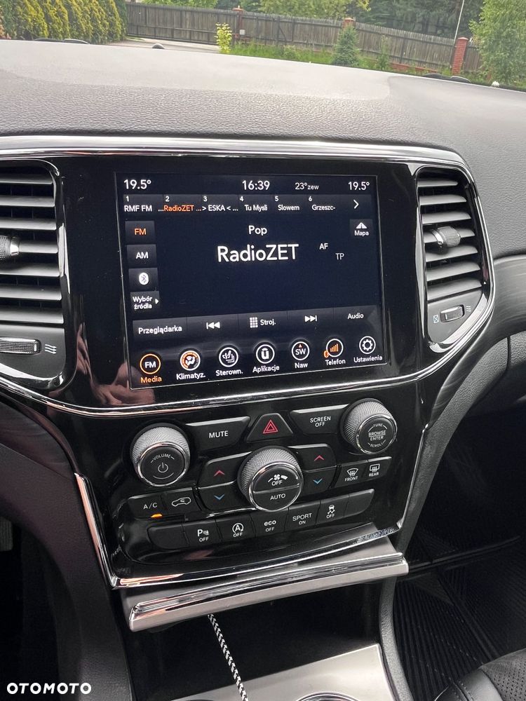 Jeep Grand Cherokee 3.6 V6 Laredo - 29