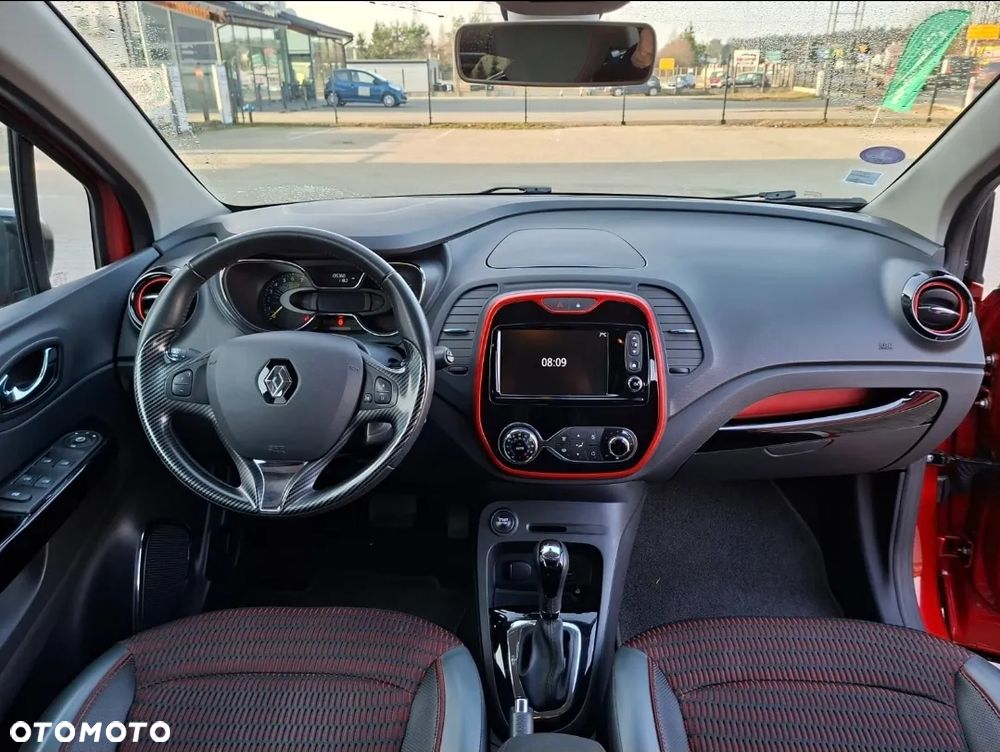 Renault Captur 1.2 TCe Helly Hansen EDC - 10