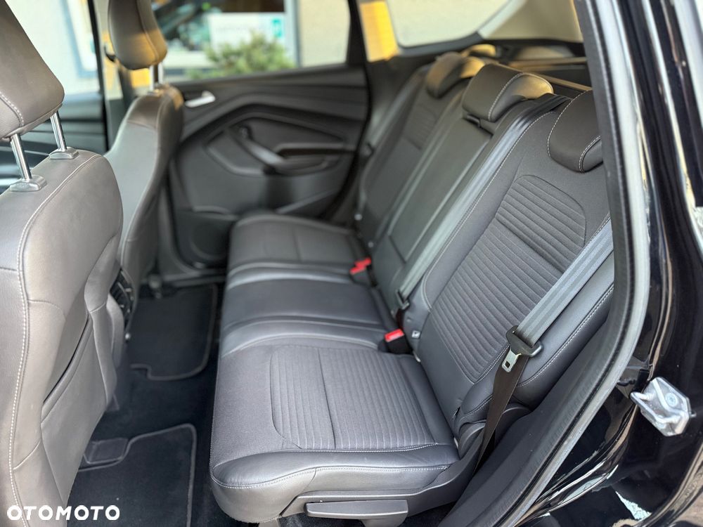 Ford Kuga 1.5 EcoBoost 4x4 Titanium - 22