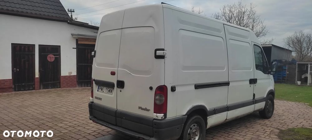 Renault Master 2.5 DCI - 6