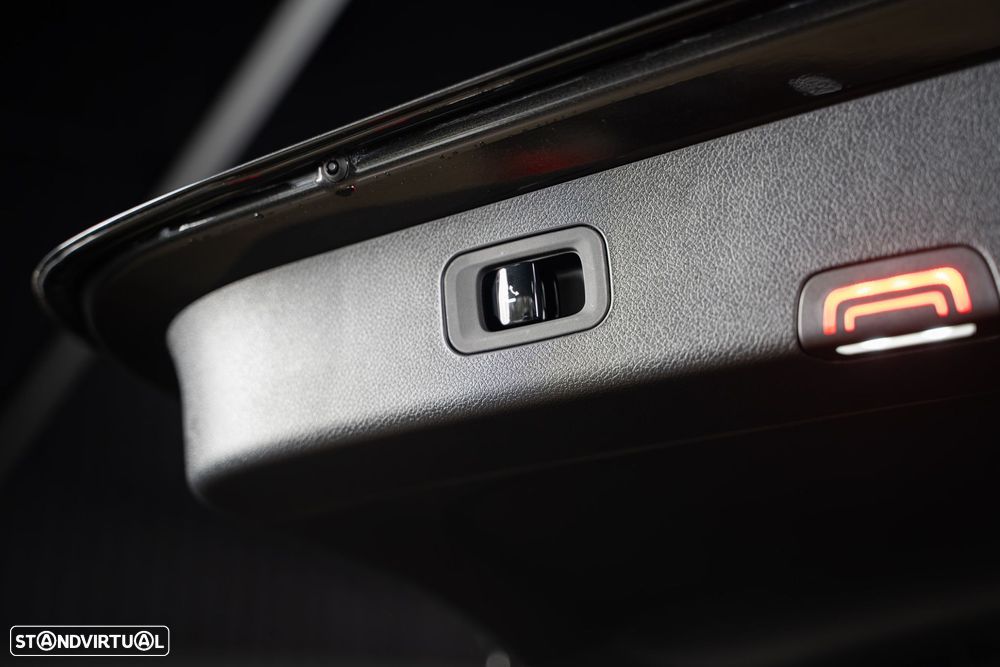 Mercedes-Benz E 300 - 55