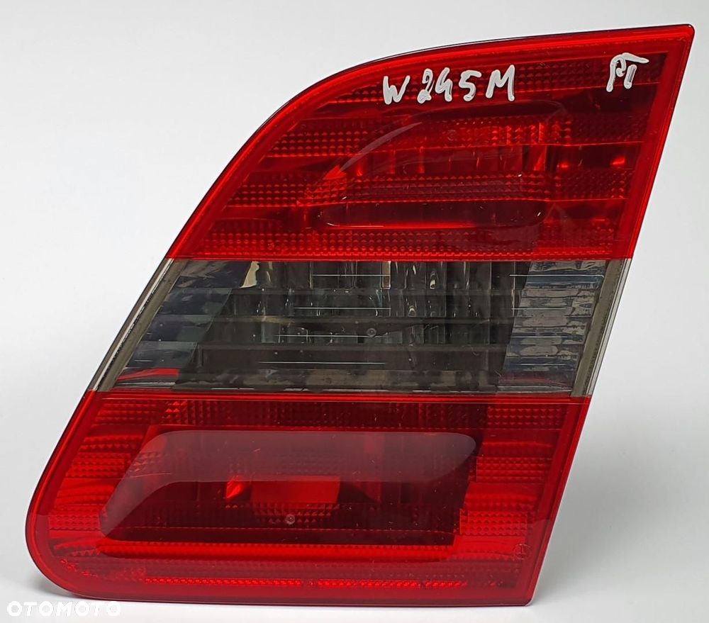 LAMPA PRAWY TYŁ TYLNA KLAPY MERCEDES W245 A1698201664 EUROPA - 1