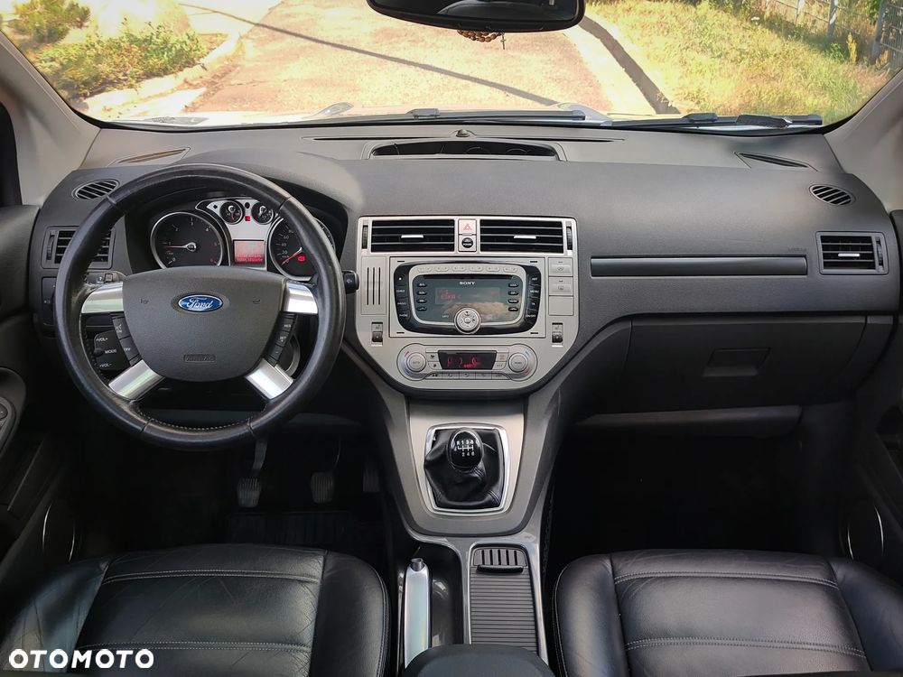 Ford Kuga 2.0 TDCi Titanium - 15