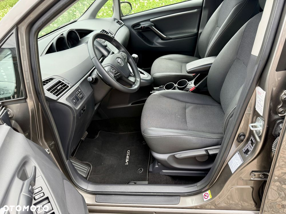 Toyota Verso 1.8 Prestige MS EU6 - 20