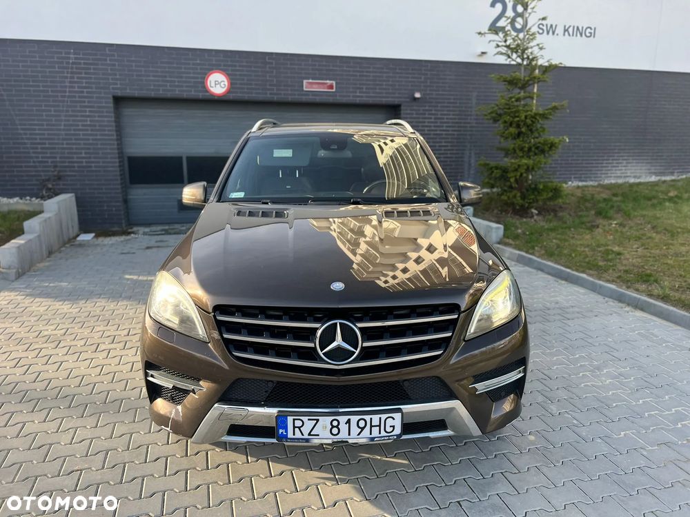 Mercedes-Benz ML 350 BlueTEC 4-Matic - 6