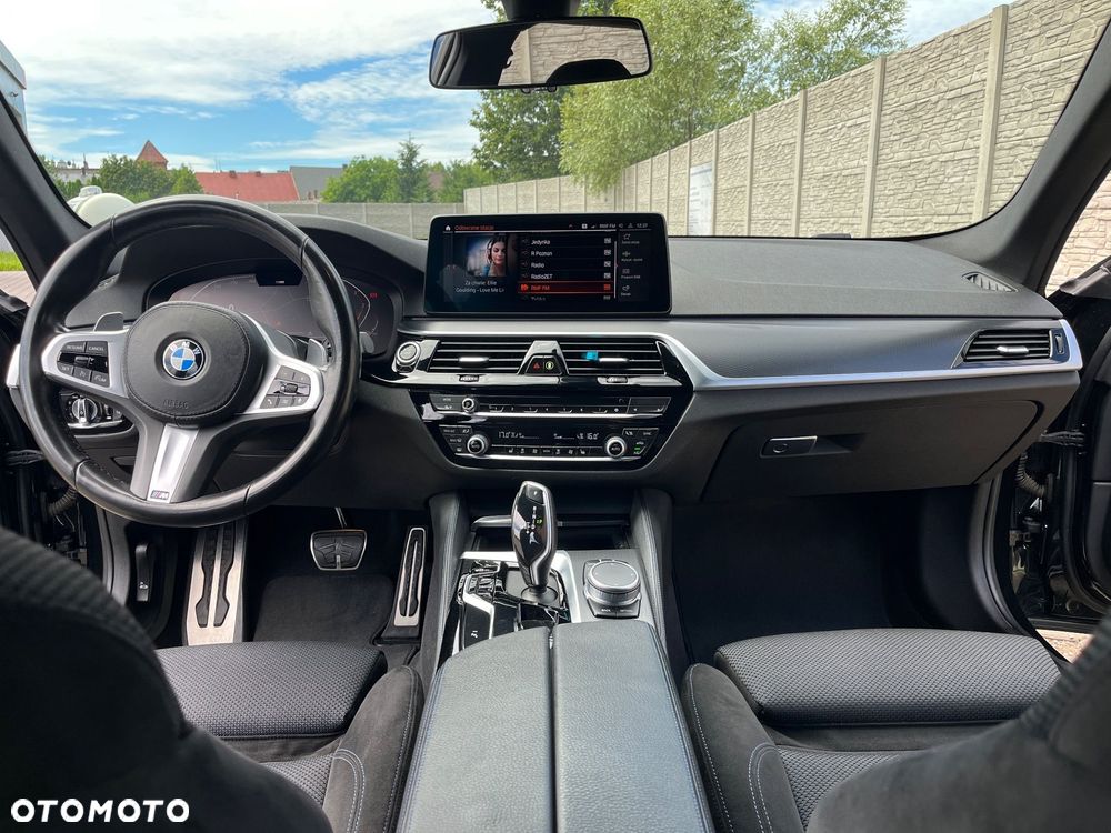 BMW Seria 5 520d M Sport Edition - 19
