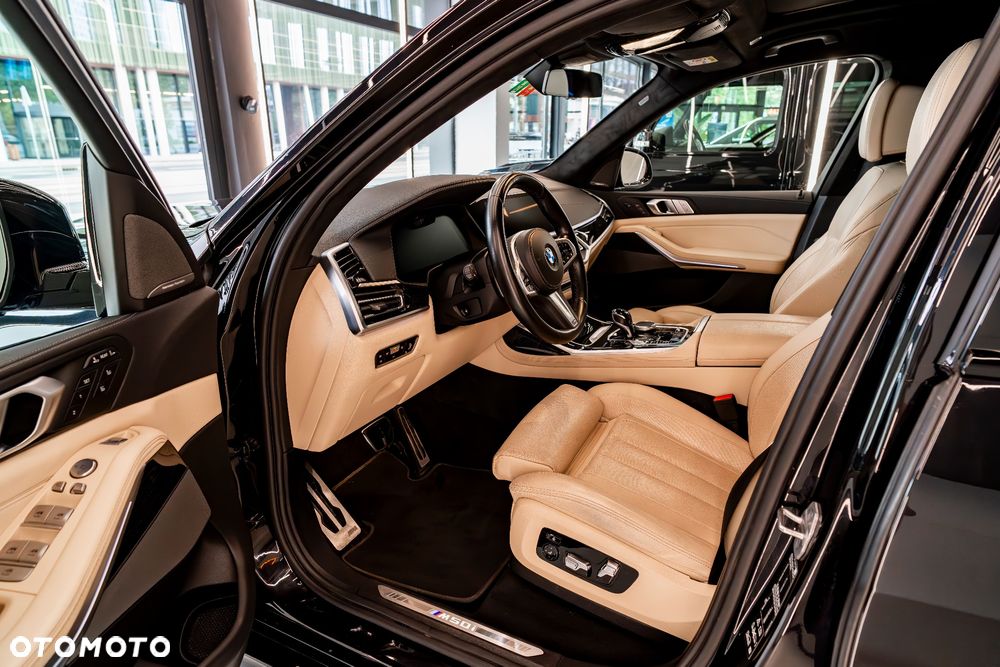 BMW X7 - 6