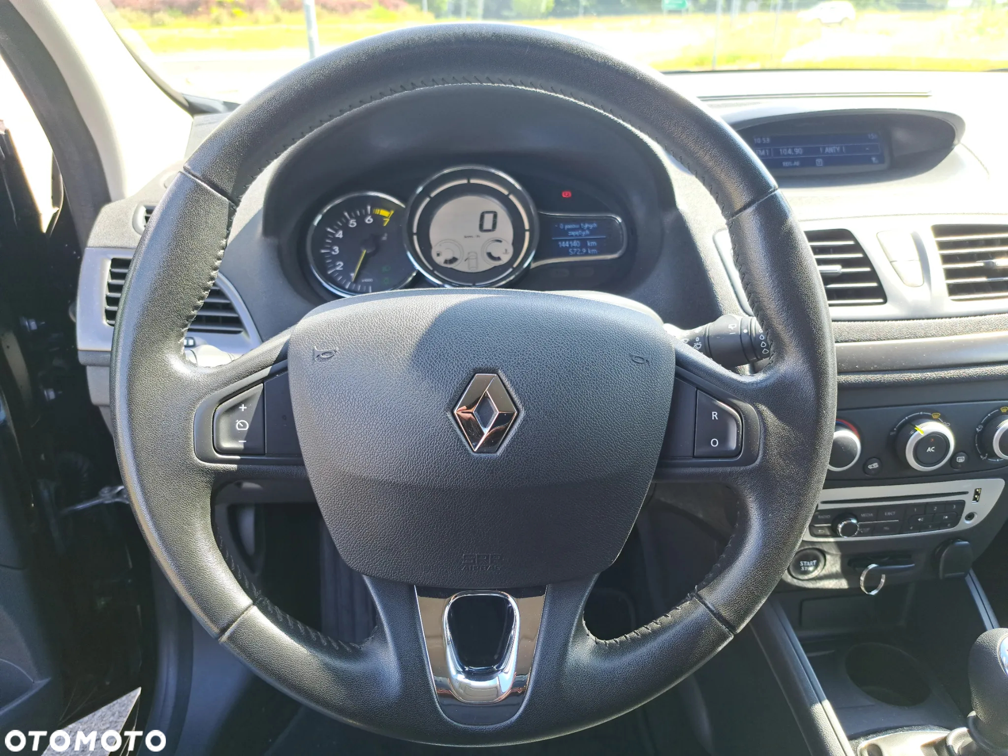 Renault Megane 1.6 16V 110 Paris - 16