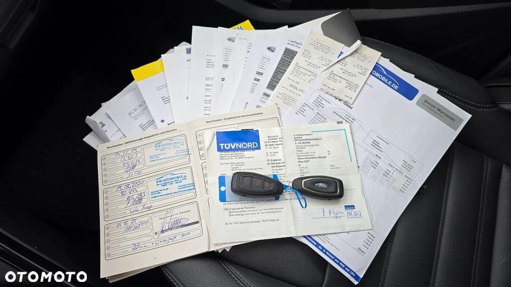Ford Kuga - 30