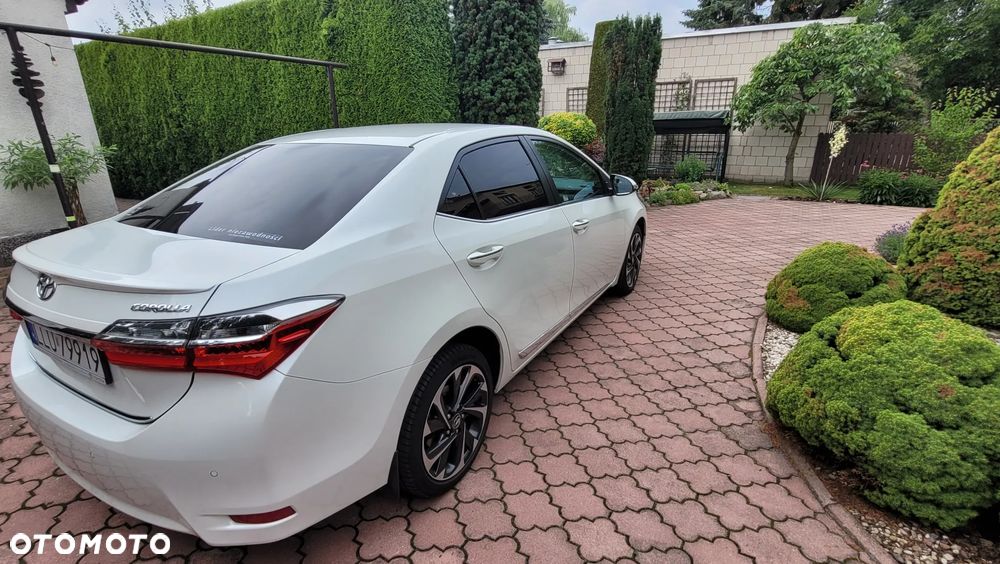 Toyota Corolla 1.6 Prestige EU6 - 8