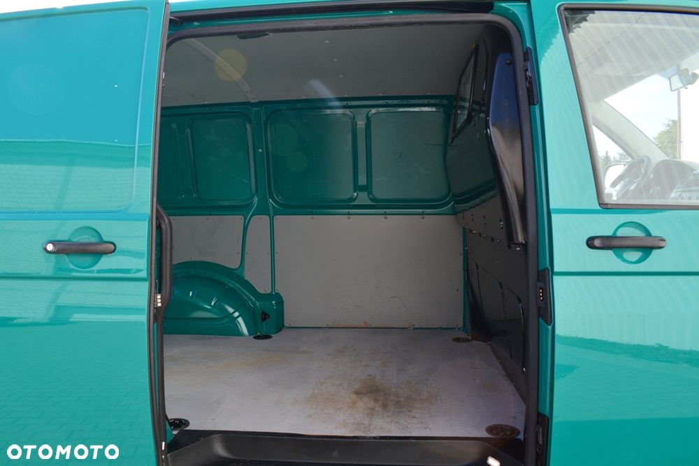 Volkswagen VW TRANSPORTER T5 LIFT - 17