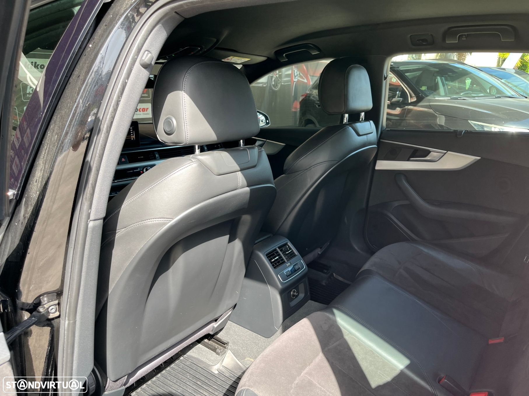 Audi A4 Avant 2.0 TDI S-line - 45