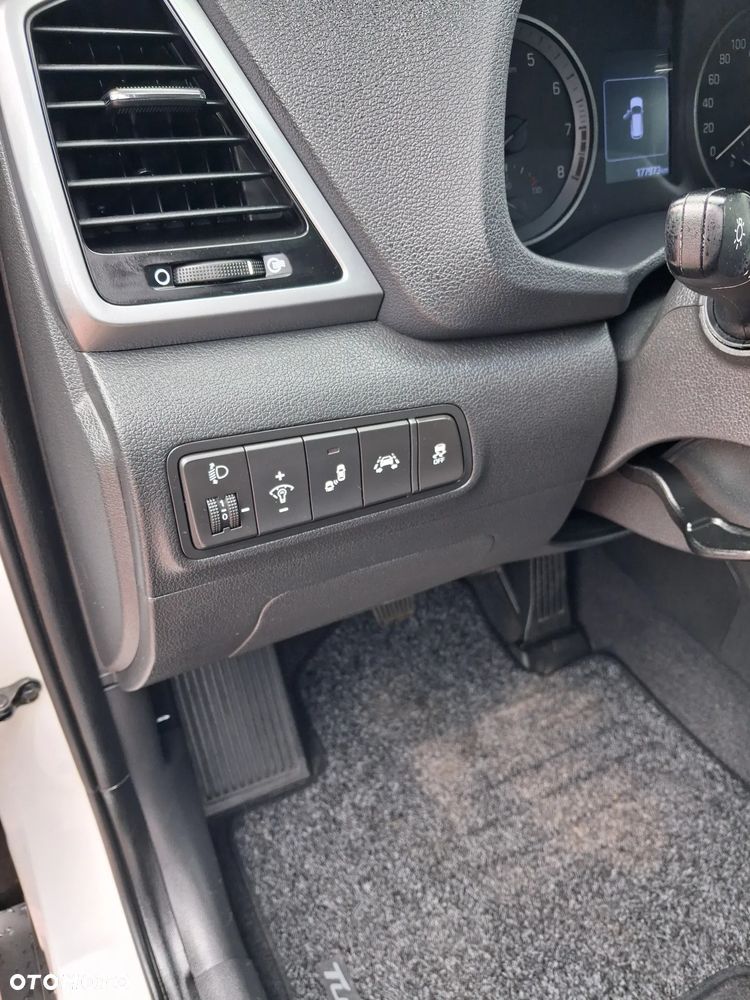 Hyundai Tucson - 12