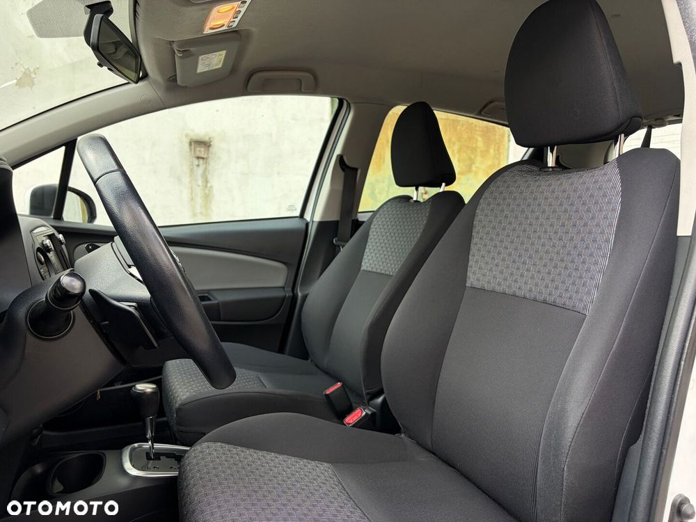 Toyota Yaris 1.33 Premium MS - 22