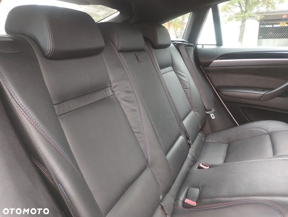 BMW X6 - 19