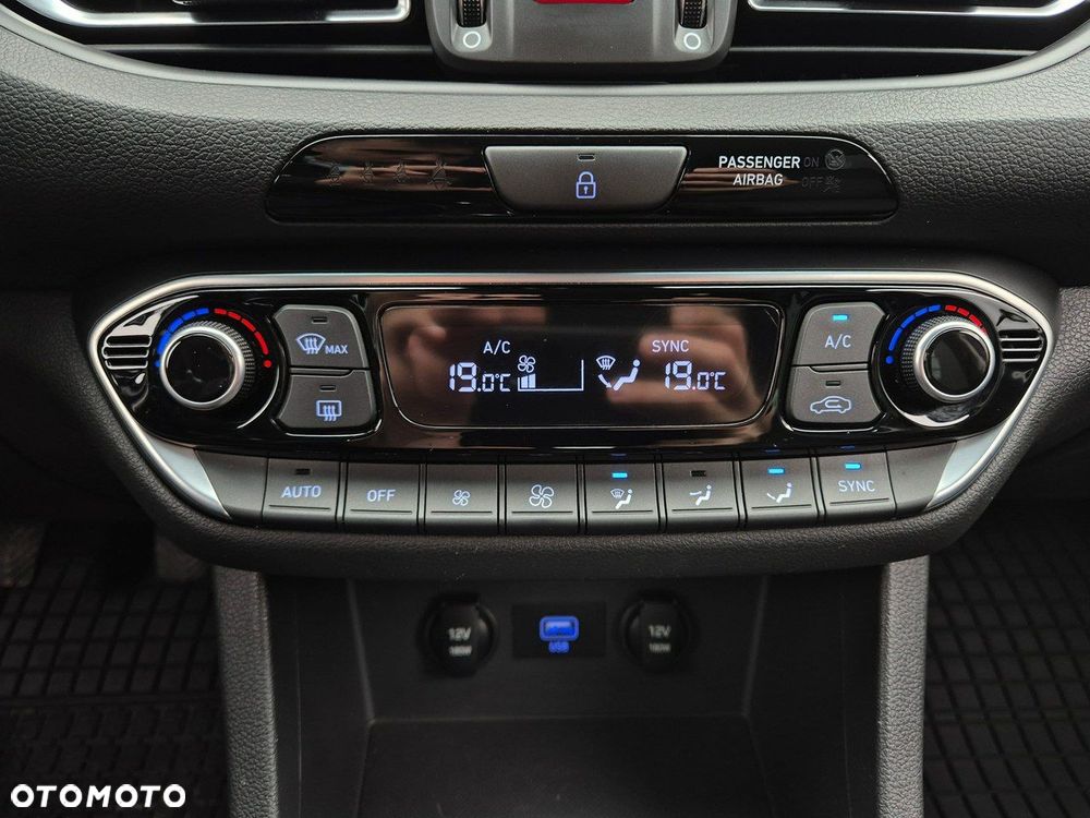 Hyundai i30 1.0 T-GDI Smart - 25