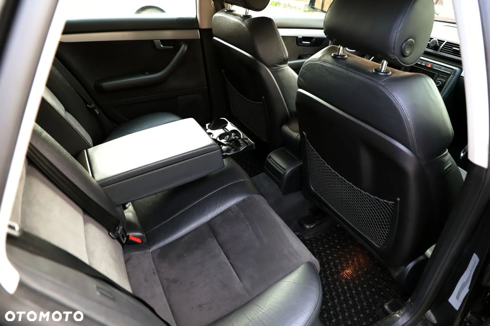 Audi A4 Avant - 9