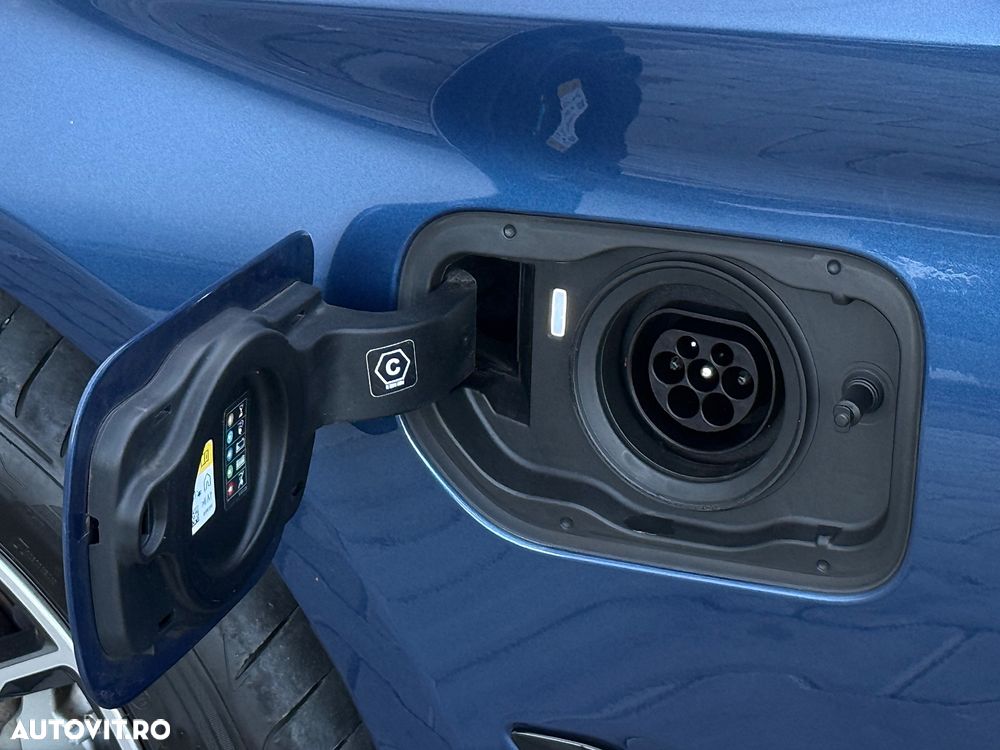 BMW Seria 5 530e Aut. - 14