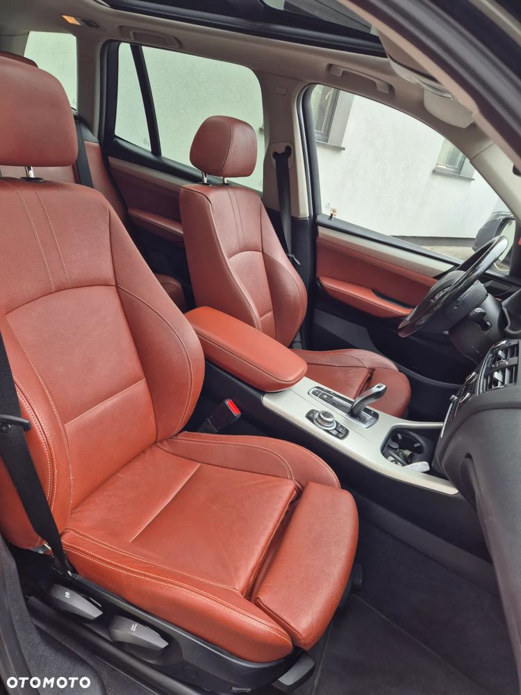 BMW X3 xDrive20d - 12
