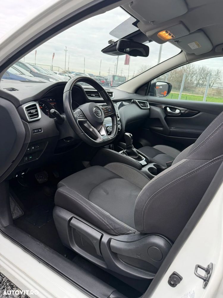 Nissan Qashqai 1.5 DCI DCT TEKNA - 11