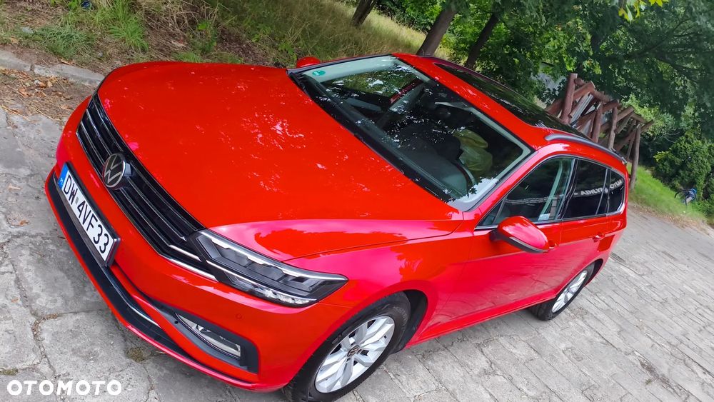 Volkswagen Passat Variant 2.0 TDI SCR DSG Business - 10