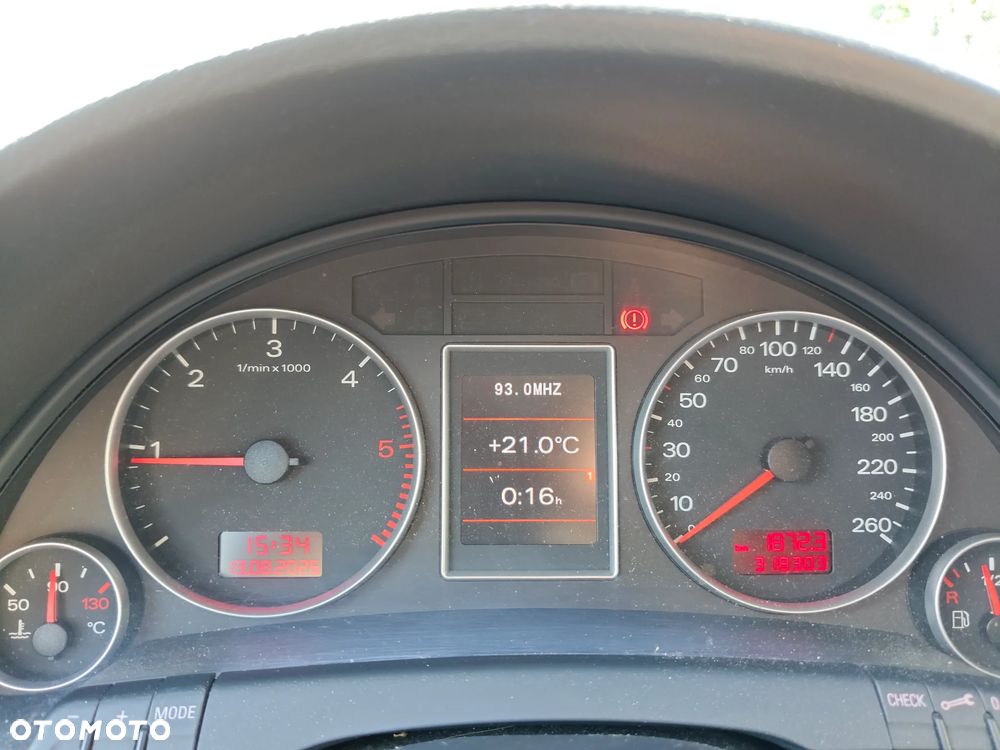 Audi A4 Avant 2.0 TDI DPF - 22