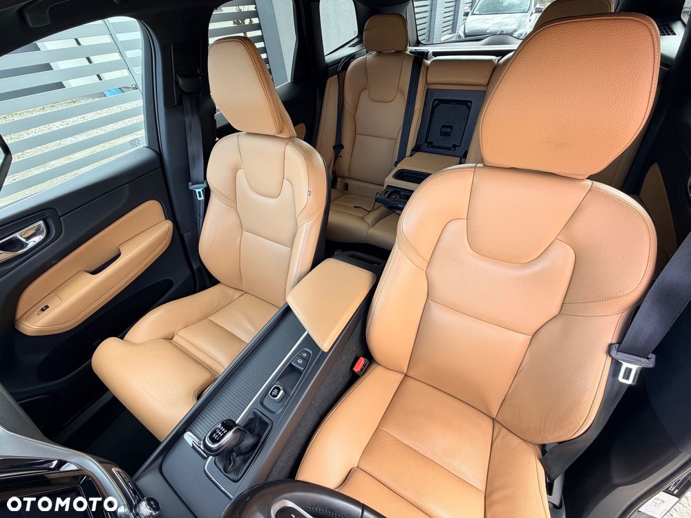 Volvo XC 60 D3 Momentum - 20