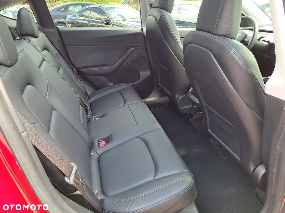 Tesla Y Model Long Range Dual Motor AWD - 27