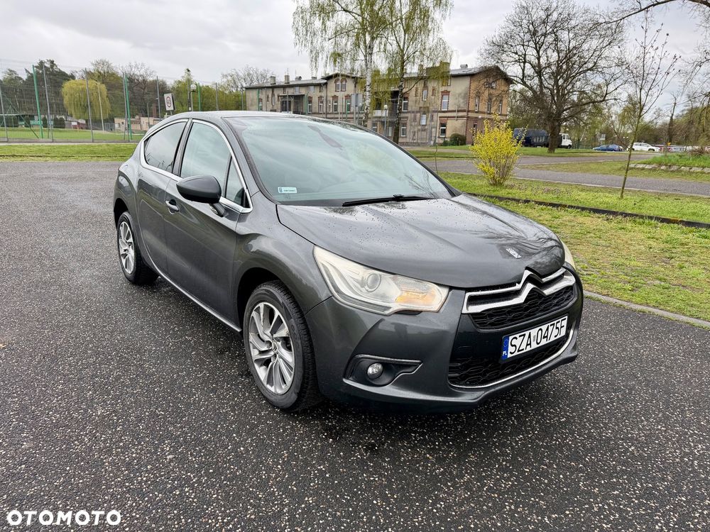 Citroën DS4 e-HDi 115 ETG6 SoChic - 3