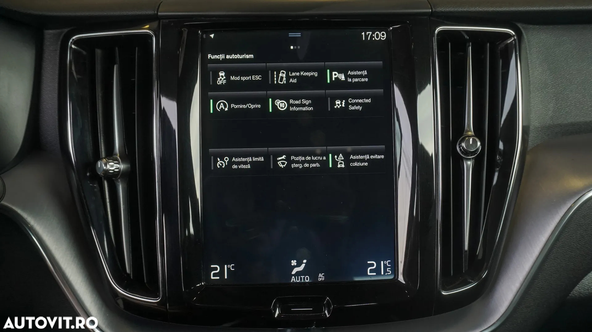 Volvo XC 60 B4 D AWD Geartronic Momentum - 10