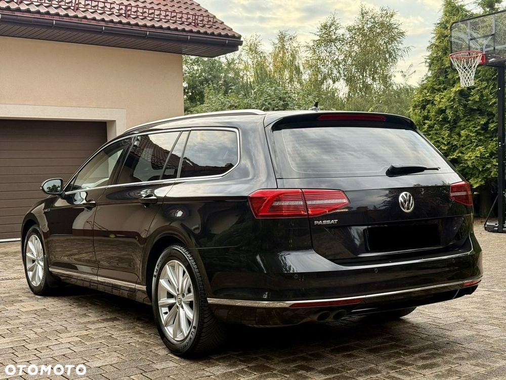 Volkswagen Passat 2.0 TDI SCR DSG 4Motion Business - 4
