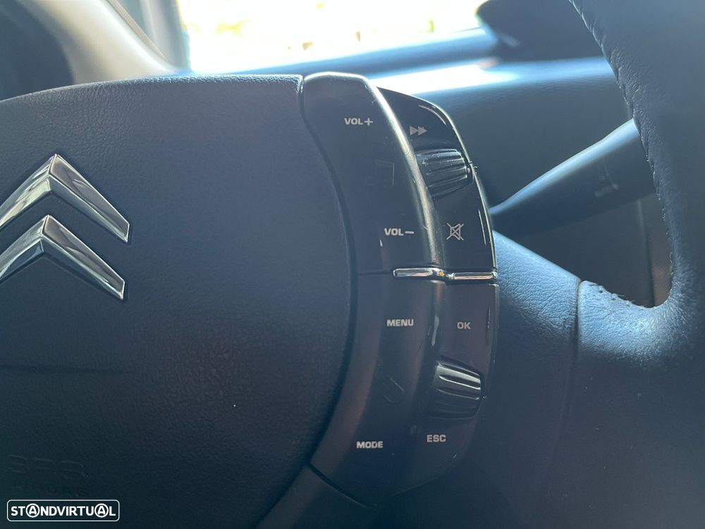 Citroën C4 1.6 HDi SX - 25