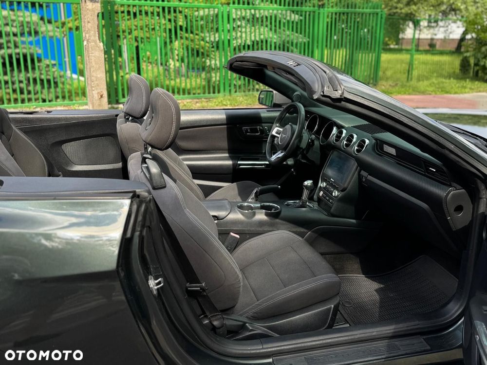 Ford Mustang 3.7 V6 - 20