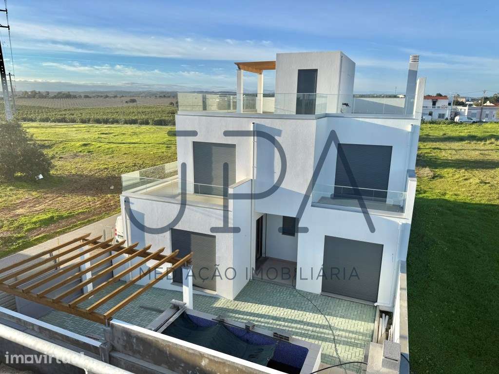 Altura - Moradia V3 com piscina e amplos terraços com Vista campo e... - Grande imagem: 2/57