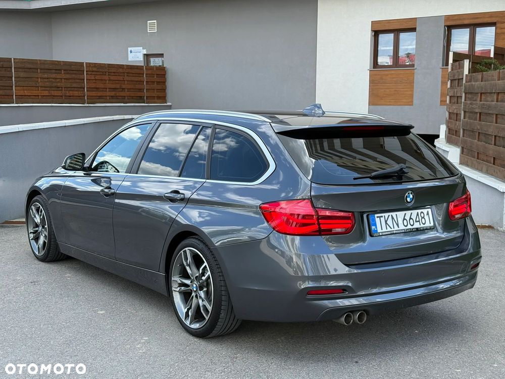 BMW Seria 3 320d Sport Line - 10
