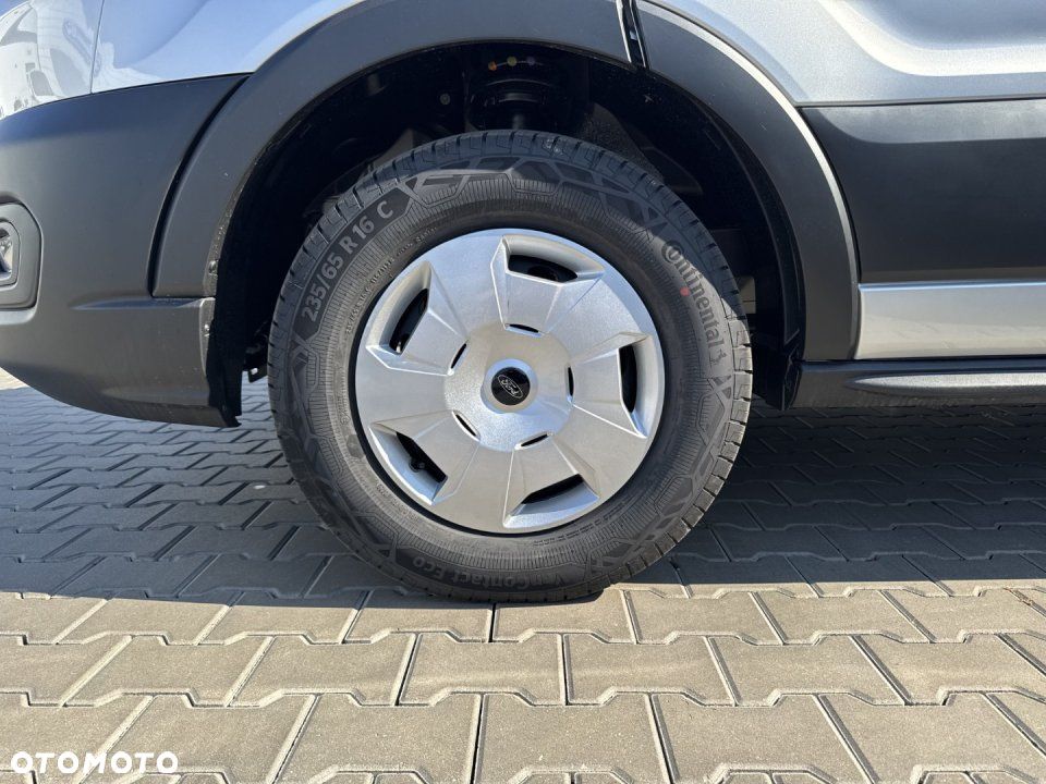 Ford Transit - 19