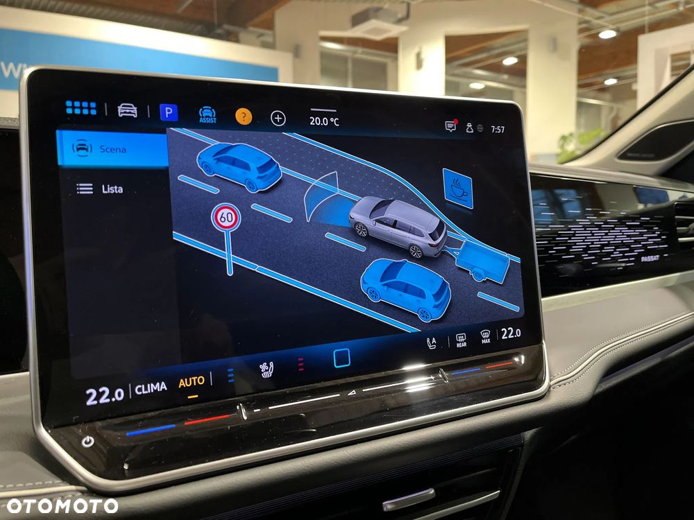 Volkswagen Passat - 22