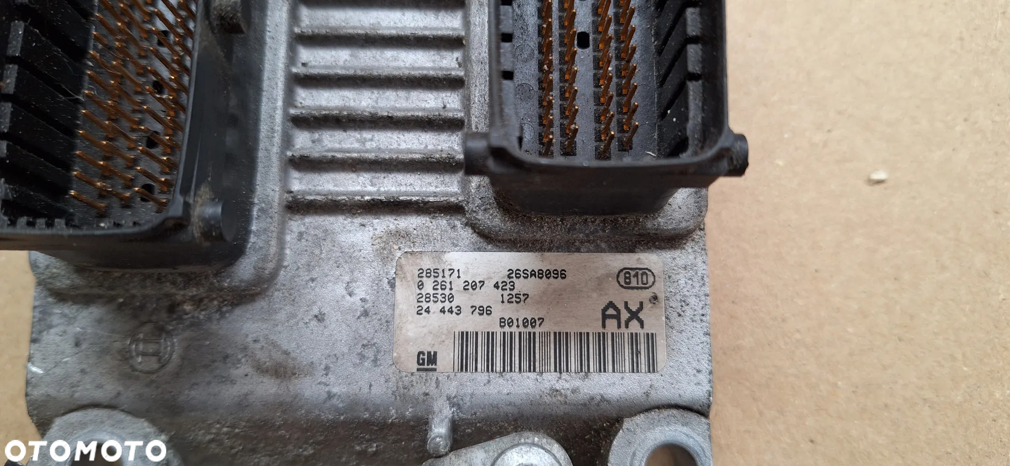 Komputer sterownik silnika corsa c 0261207423 24443796 - 2