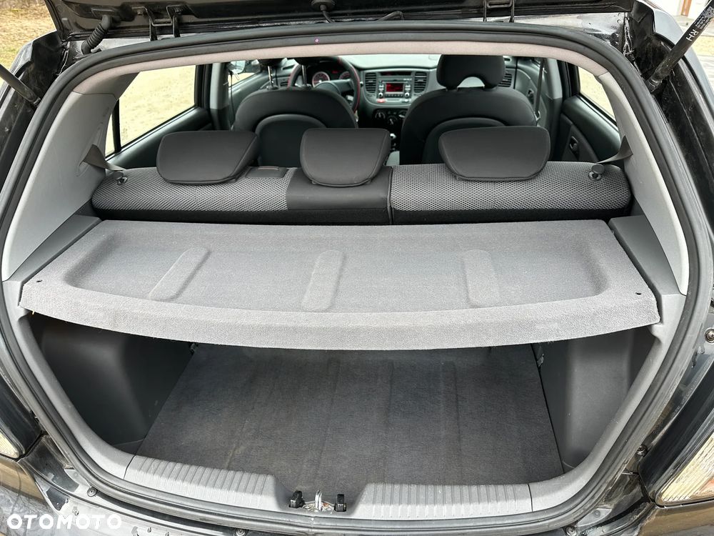 Kia Rio 1.4 Spirit - 6