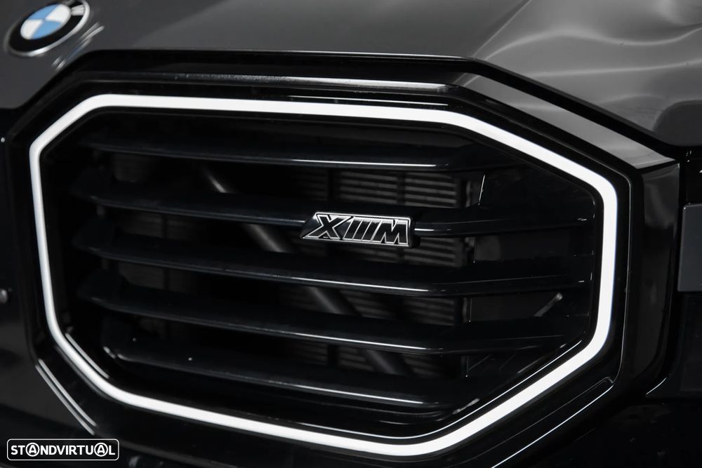 BMW XM 50e - 7